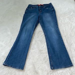 Gloria Vanderbilt jeans